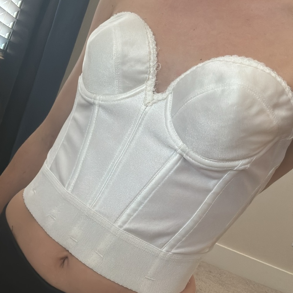 Vintage Dominique Corset White Size 34 B / 32 C Low Back